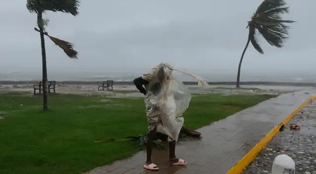 Última hora del huracán Melissa  El ciclón se fortalece y Jamaica se alista para el impacto.
