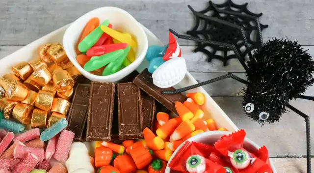 Dulces sin registro sanitario ponen en riesgo la salud de los niños más allá de Halloween