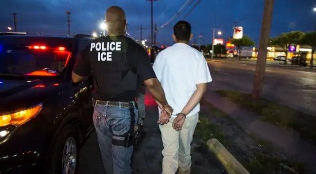 Los documentos CLAVE que todo migrante necesita para viajar por carretera. Los documentos CLAVE que todo migrante necesita para viajar por carretera.
