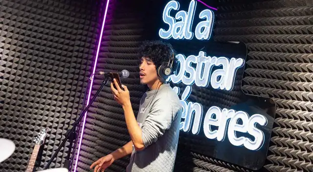 Miles de jóvenes sueñan consagrarse sobre los escenarios junto a Tony Succar.