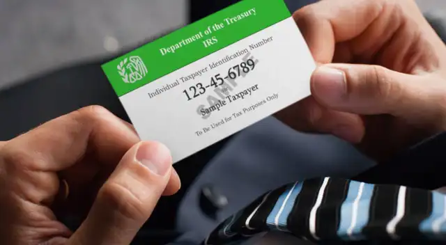 Solicita el número ITIN si eres inmigrante indocumentado. Solicita el número ITIN si eres inmigrante indocumentado.