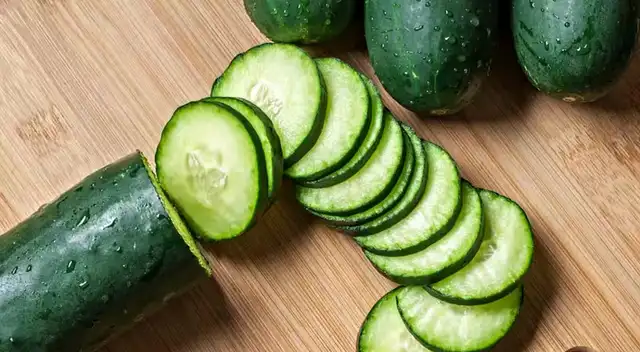 Descubre los sorprendentes beneficios del pepino.