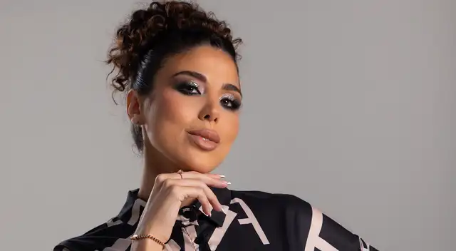 Con un enfoque práctico, Rivera enseña a emprendedoras a desarrollar negocios digitales sostenibles basados en planificación y gestión del tiempo, dejando atrás el discurso de la resiliencia. Con un enfoque práctico, Rivera enseña a emprendedoras a desarrollar negocios digitales sostenibles basados en planificación y gestión del tiempo, dejando atrás el discurso de la resiliencia.