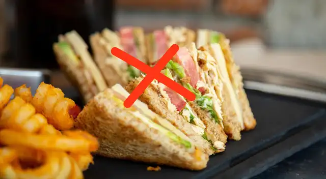 Autoridades ordenan remover famosos sándwiches y ensaladas del mercado. Autoridades ordenan remover famosos sándwiches y ensaladas del mercado.