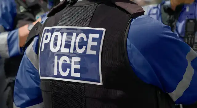 agente de ICE agente de ICE
