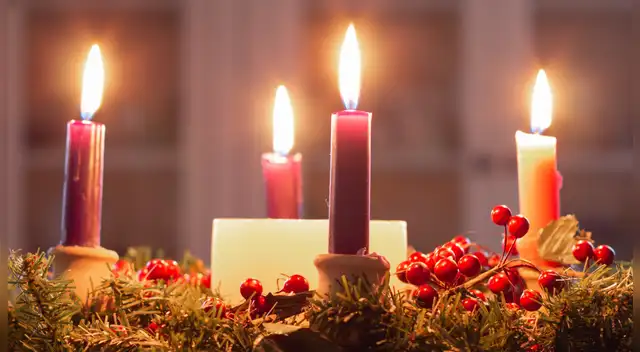 Corona de Adviento 2025 Corona de Adviento 2025