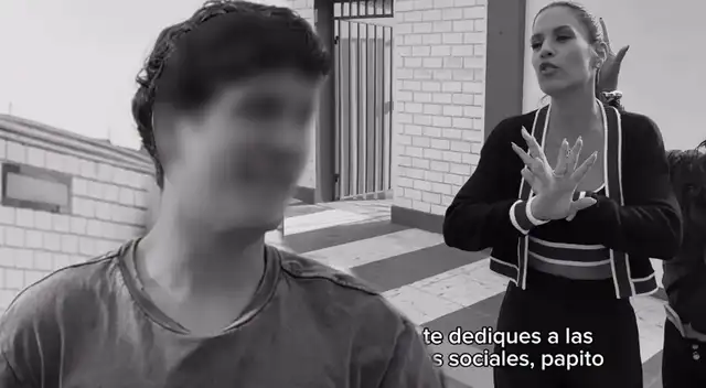 María Pía Copello reprendió a su hijo mayor por sentir vergüenza de hablar en público. María Pía Copello reprendió a su hijo mayor por sentir vergüenza de hablar en público.