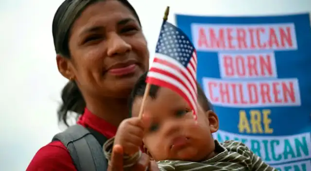 En el 2026 podría eliminar la ciudadanía americana por nacimiento en EE.UU. En el 2026 podría eliminar la ciudadanía americana por nacimiento en EE.UU.