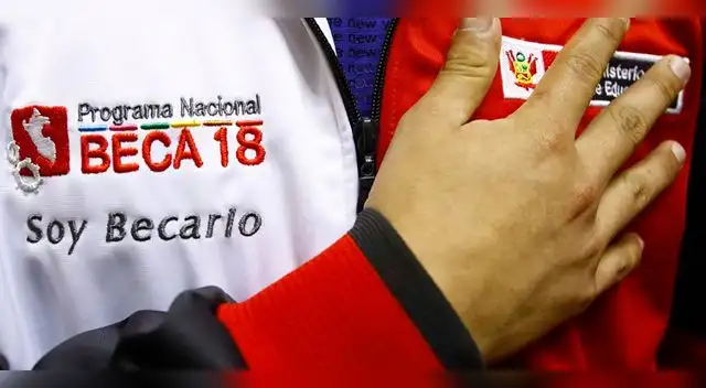 Decenas de alumnos están a la espera de saber si lograron acceder a una Beca 18