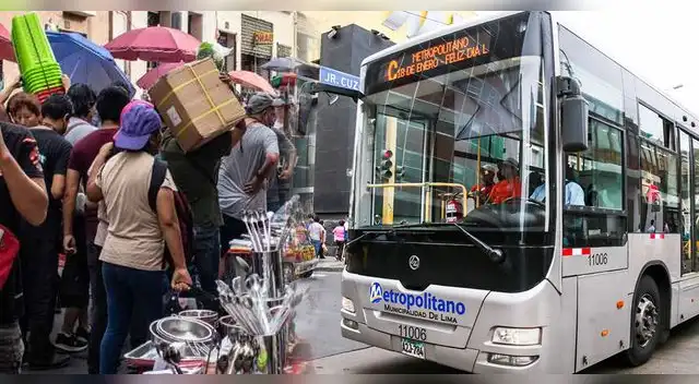 La ATU emitió un comunicado sobre el tipo de paquetes que los usuarios tienen permitido llevar en fiestas