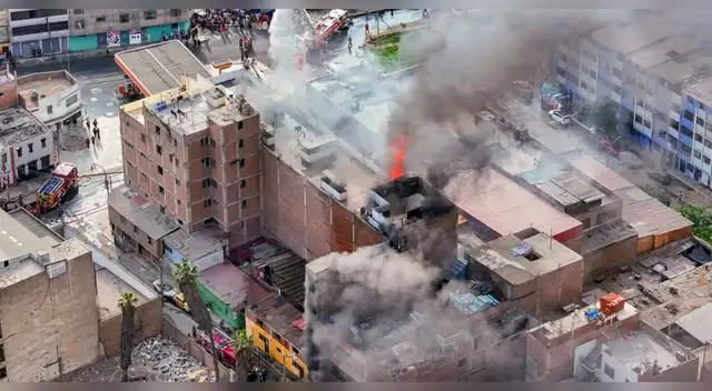 Así quedó el almacén del Rímac tras el incendio de código 4.