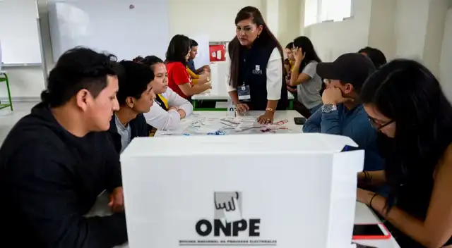 ONPE revela quiénes son las personas que no pueden ser seleccionados como miembros de mesa.