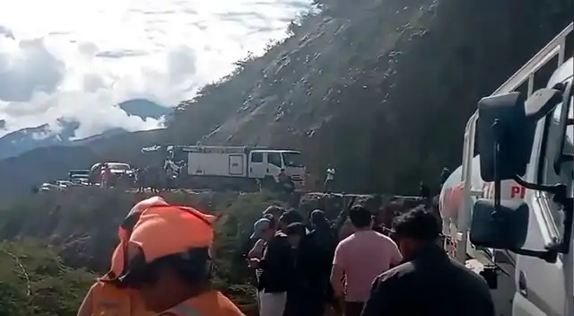 Tragedia en La Libertad: camioneta con pasajeros se despista y cae a un abismo de 500 metros en Parcoy