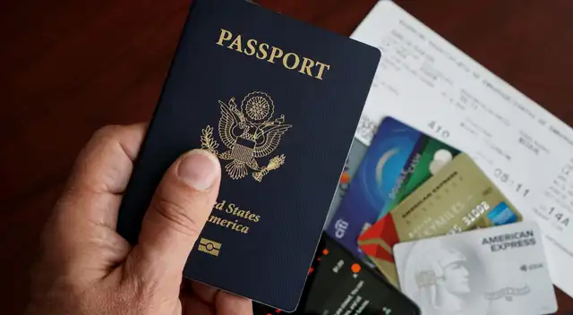 Pasaportes en EE.UU. el cambio que obliga a miles de personas a iniciar el trámite otra vez.