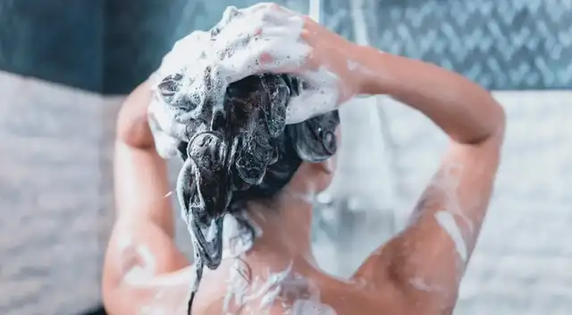 Descubre cuál es el shampoo que es un peligro en Argentina.