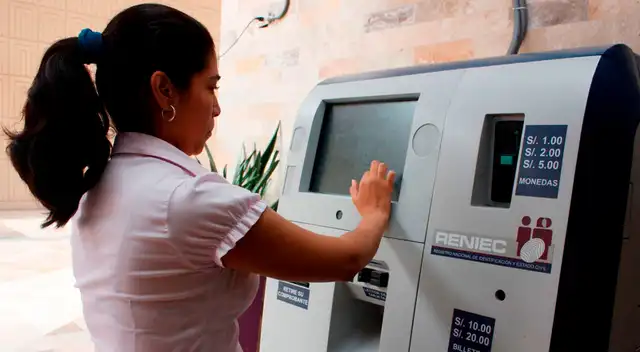 Olvídate de las colas y has tus trámites en minutos: Reniec habilita módulos en malls para duplicado de DNI y más