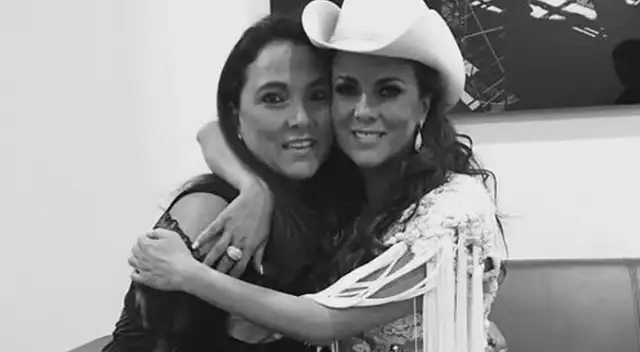 Cantante Edith Márquez confirmó que su hermana Lily falleció.  