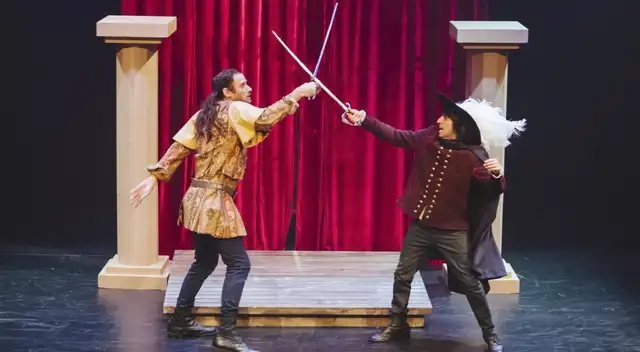 La obra “Cyrano de Bergerac” regresa al teatro La Plaza.