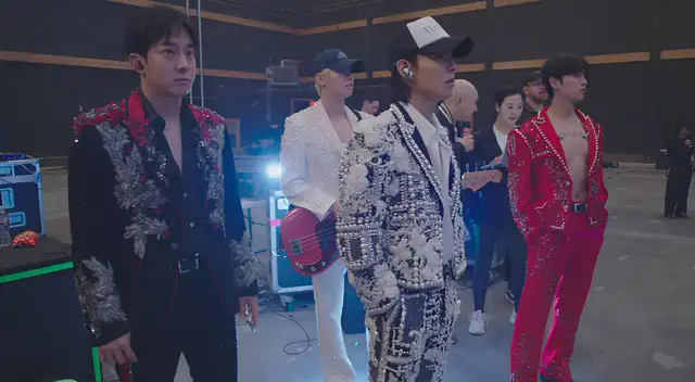 Este documental no solo celebra el regreso de The Rose, sino que se convierte en un testimonio sobre la resiliencia.