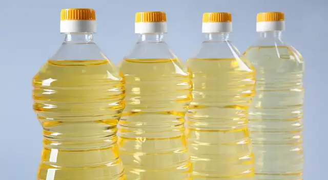 Autoridades retiran del mercado famosa marca de aceite por ser una amenaza para la salud.