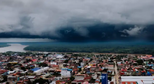 Peligroso fenómeno climático azotará 50 provincias del Perú en las próximas 24 horas.