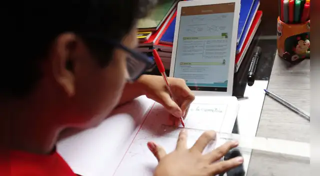 Padres de Familia rechazan clases virtuales