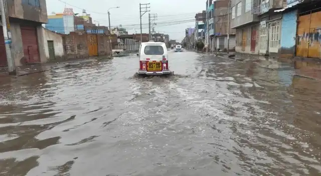 Senamhi advierte lluvias extremas en más de 20 ciudades del Perú.