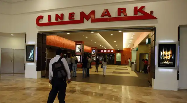 Cinemark es multada por casi un millón de soles por Indecopi tras un insólito motivo.