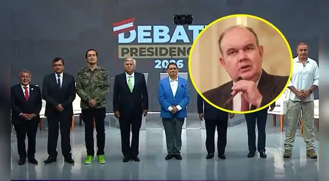 Rafael López Aliaga no estuvo presente en la fotografía inicial. Foto: captura/Canal N