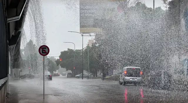 Senamhi advierte lluvias extremas en 13 ciudades del país en las próximas 24 horas