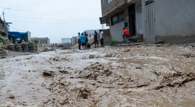 ¿Tu ciudad está en riesgo? Indeci advierte riesgo de lluvias y huaicos en 4 regiones del Perú.