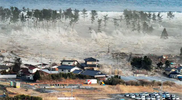 Japón cancela alerta de tsunami y pone al país en vilo por riesgo de “MEGATERREMOTO”