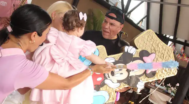 Mauricio Diez Canseco celebró santo de sus mellizos