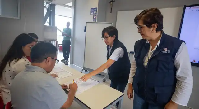 ¿Nuevo sorteo? ONPE reveló la LISTA OFICIAL de miembros de mesa para la segunda vuelta electoral. ¿Nuevo sorteo? ONPE reveló la LISTA OFICIAL de miembros de mesa para la segunda vuelta electoral.