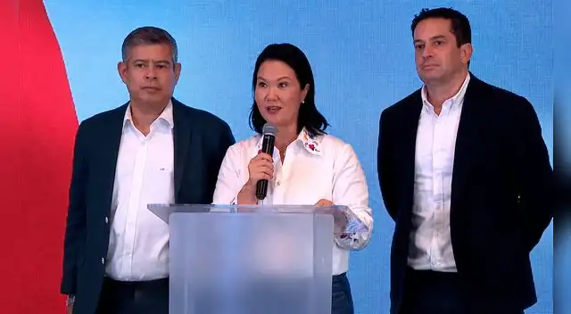 Keiko Fujimori cuestiona conteo rápido y pide esperar resultados oficiales.
