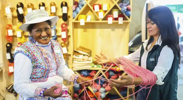 Más de 4,000 pequeños productores provenientes de 22 regiones del país estarán en la Expoagraria 2026. Más de 4,000 pequeños productores provenientes de 22 regiones del país estarán en la Expoagraria 2026.