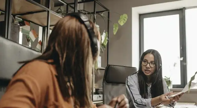 El bienestar laboral ha dejado de ser visto solo como un beneficio adicional. El bienestar laboral ha dejado de ser visto solo como un beneficio adicional.
