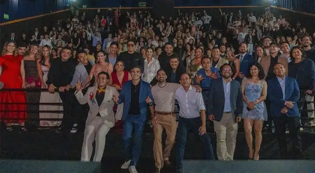 "Separada pero nunca sola" la rompe en taquilla