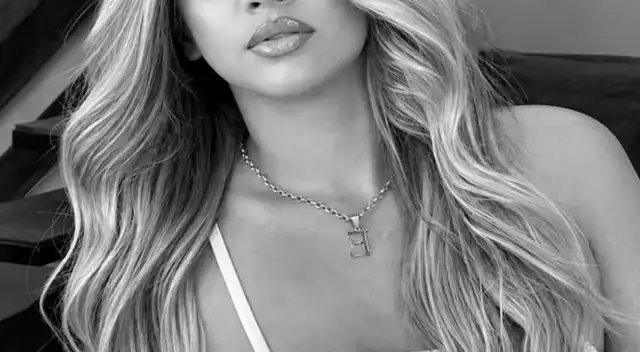 ¡IMPACTANTE! Influencer de 21 años es ASESINADA frente a su padre tras salir de la CÁRCEL ¡IMPACTANTE! Influencer de 21 años es ASESINADA frente a su padre tras salir de la CÁRCEL