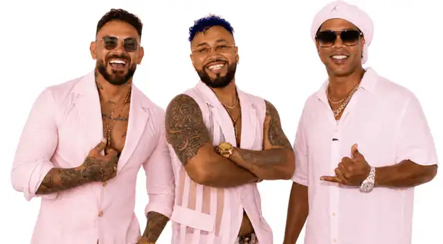 Lo Conquistadores de la Salsa se jalan a Ronaldinho