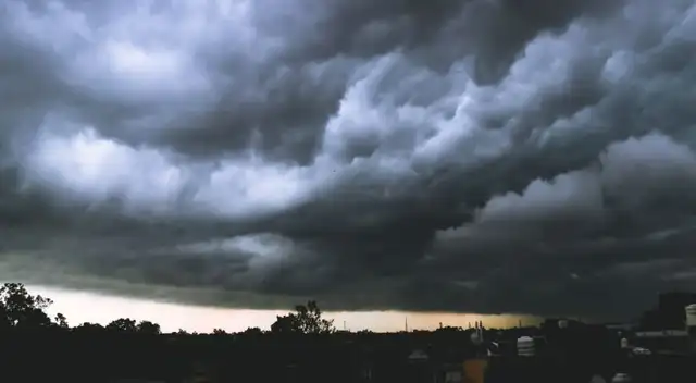 Senamhi advierte LLUVIA, NEBLINA y VIENTOS EXTREMOS hasta el 20 de octubre en 11 regiones. Senamhi advierte LLUVIA, NEBLINA y VIENTOS EXTREMOS hasta el 20 de octubre en 11 regiones.