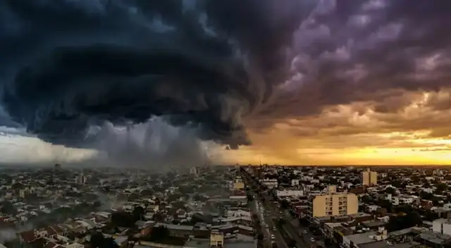 Senamhi emite ALERTA ROJA en 10 regiones de la COSTA SUR ante VIENTOS FUERTES Y LLUVIA EXTREMA.