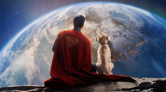 'Superman' y Krypto se encuentran viendo la Tierra. Foto: DC Studios   