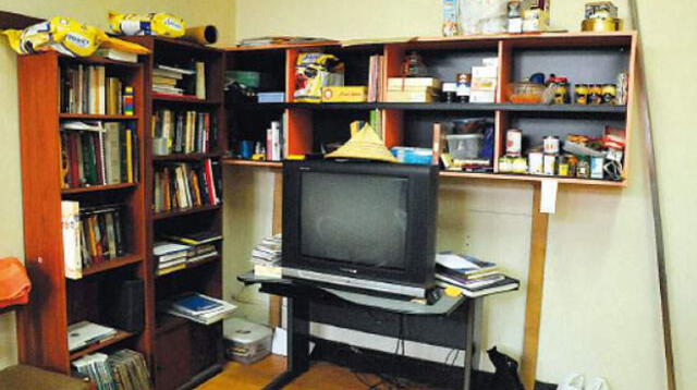 Acogedor dormitorio de Alberto Fujimori en la Diroes.