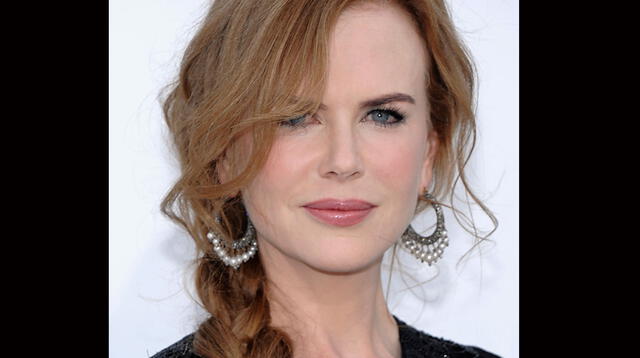 Nicole Kidman no pierdo la sensualidad.