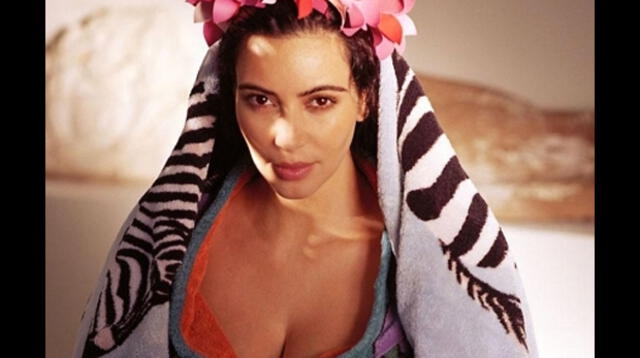 Kim Kardashian muestra el lado sexy de su embarazo para la lente de Egotastic.