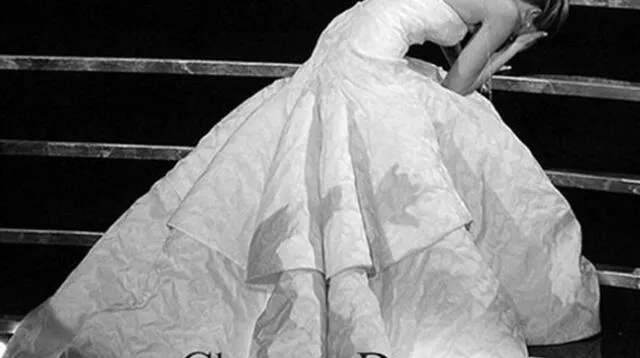 Falso afiche publicitario de Jennifer Lawrence, elaborado por un aficionado