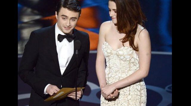 Kristen Stewart y Daniel Radcliffe juntos en la ceremonia del Oscar.