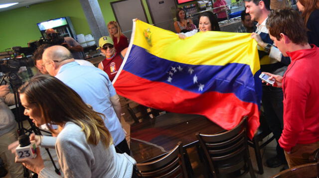 Algarabía por muerte de Chávez. En Miami se vive una fiesta.