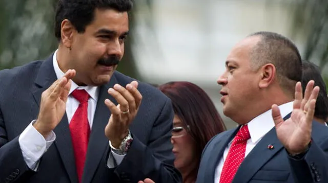 Muerte de Hugo Chávez: Vicepresidente Nicolás Maduro asumirá presidencia de Venezuela y no el presidente del Congreso, Diosdado Cabello, como dice la Constitución.
